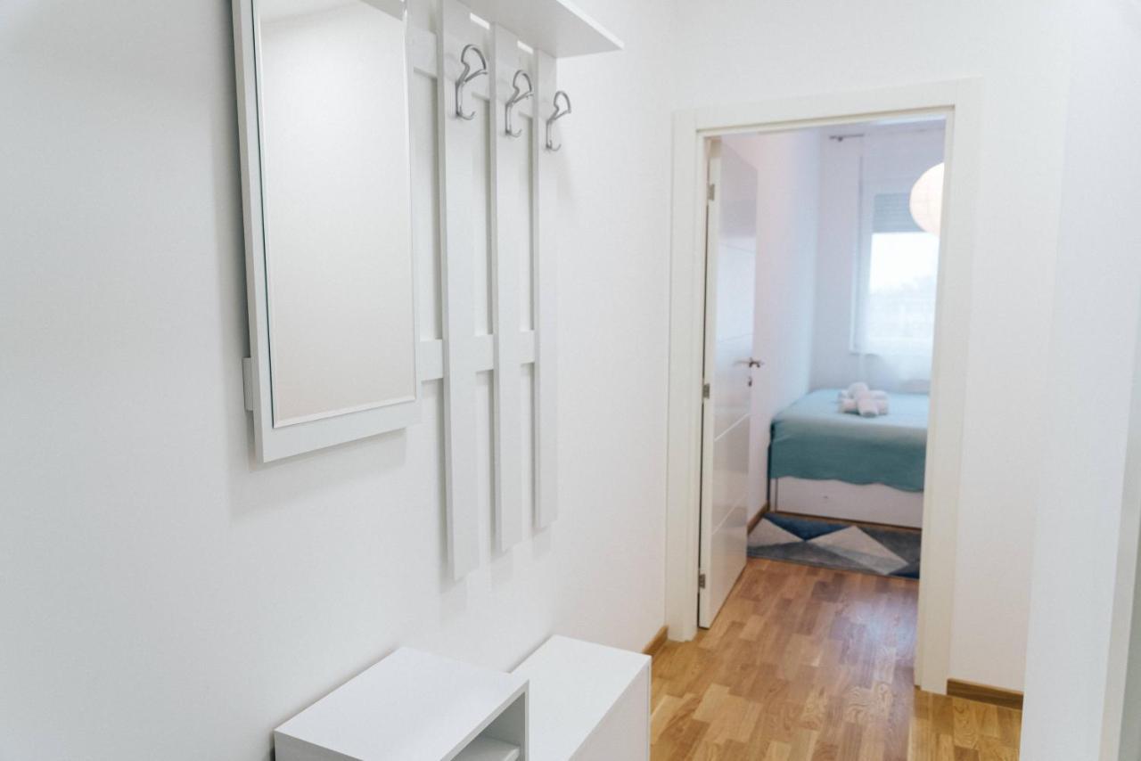 Regina Apartments Нови-Сад Экстерьер фото