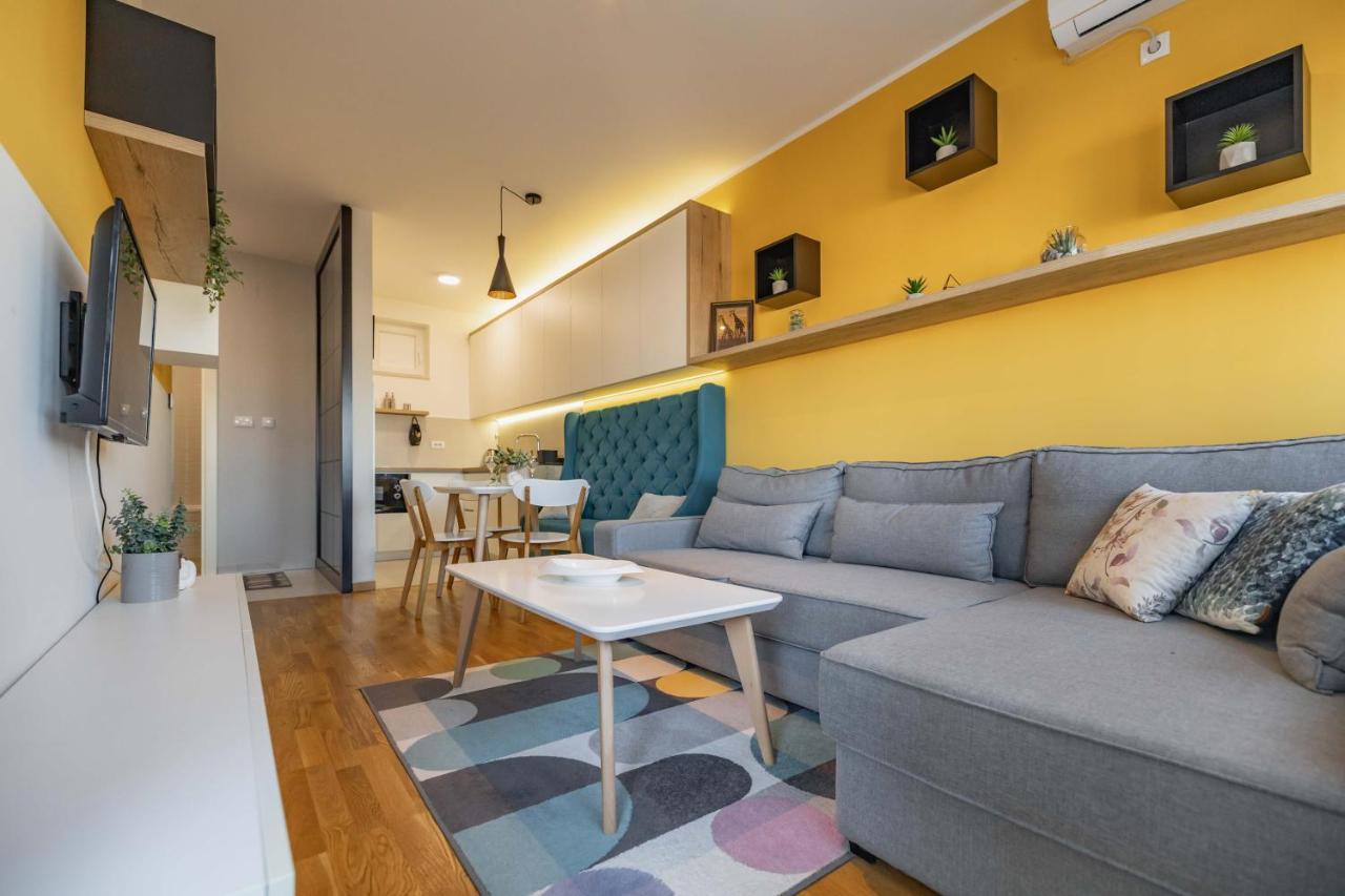 Regina Apartments Нови-Сад Экстерьер фото